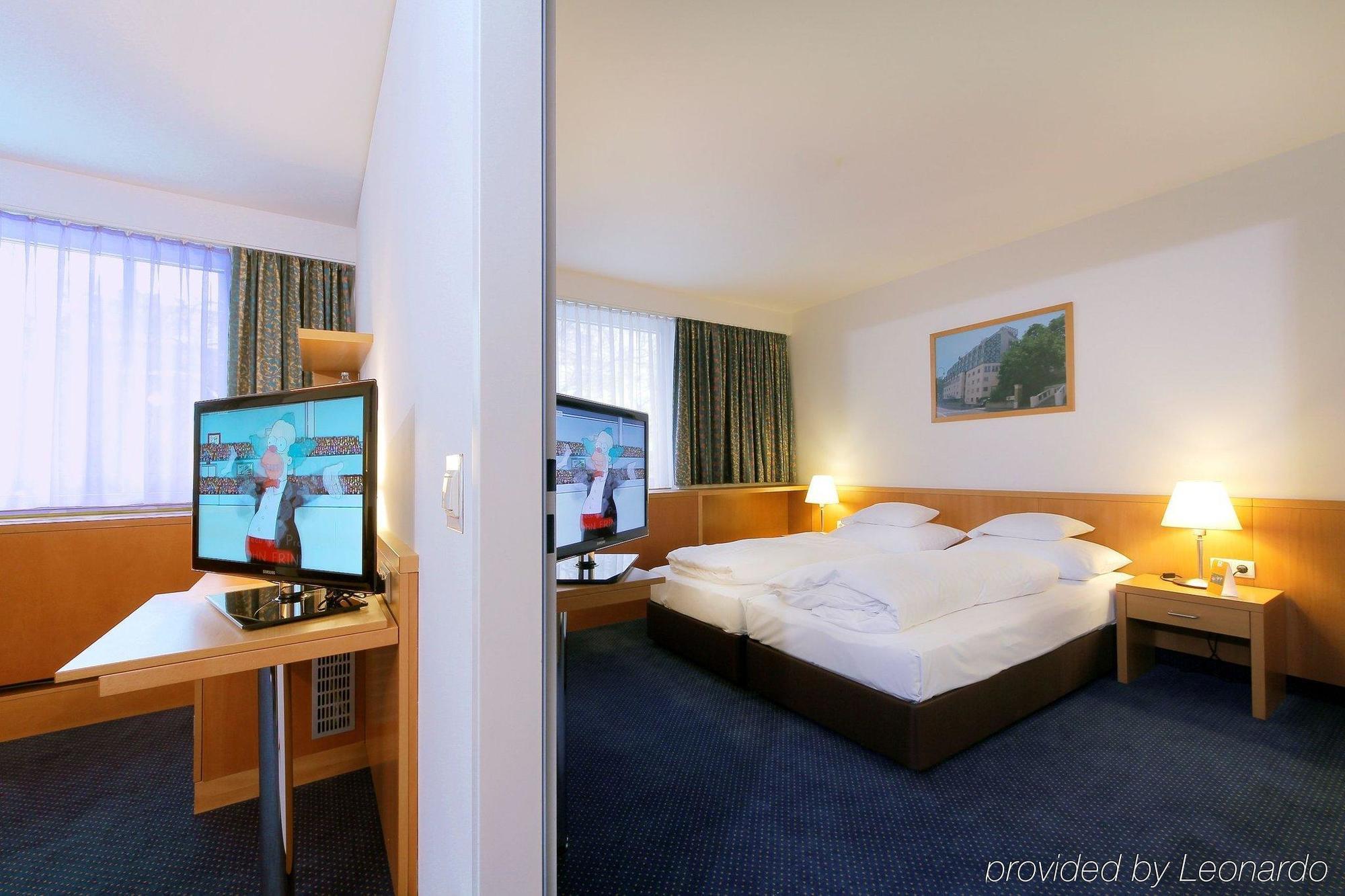 Hotel Strudlhof Vienna Room photo